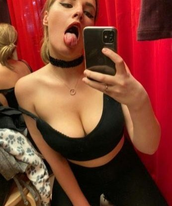 Проститутка Зина